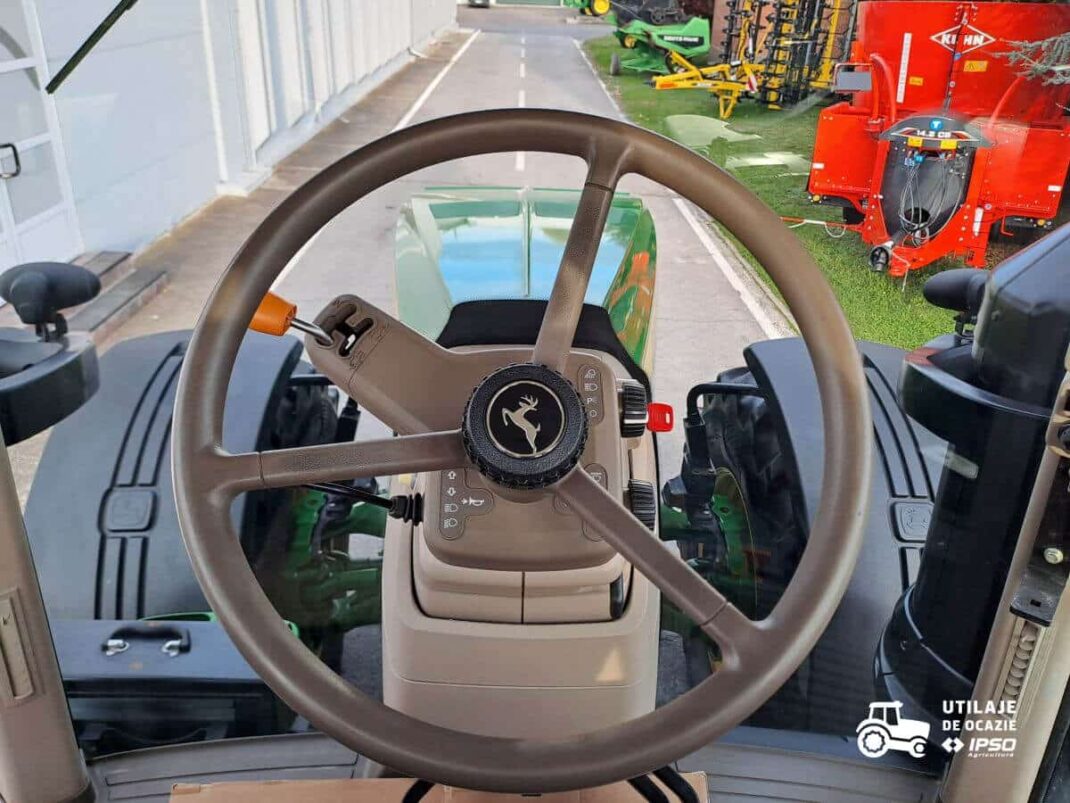 John Deere 8295R