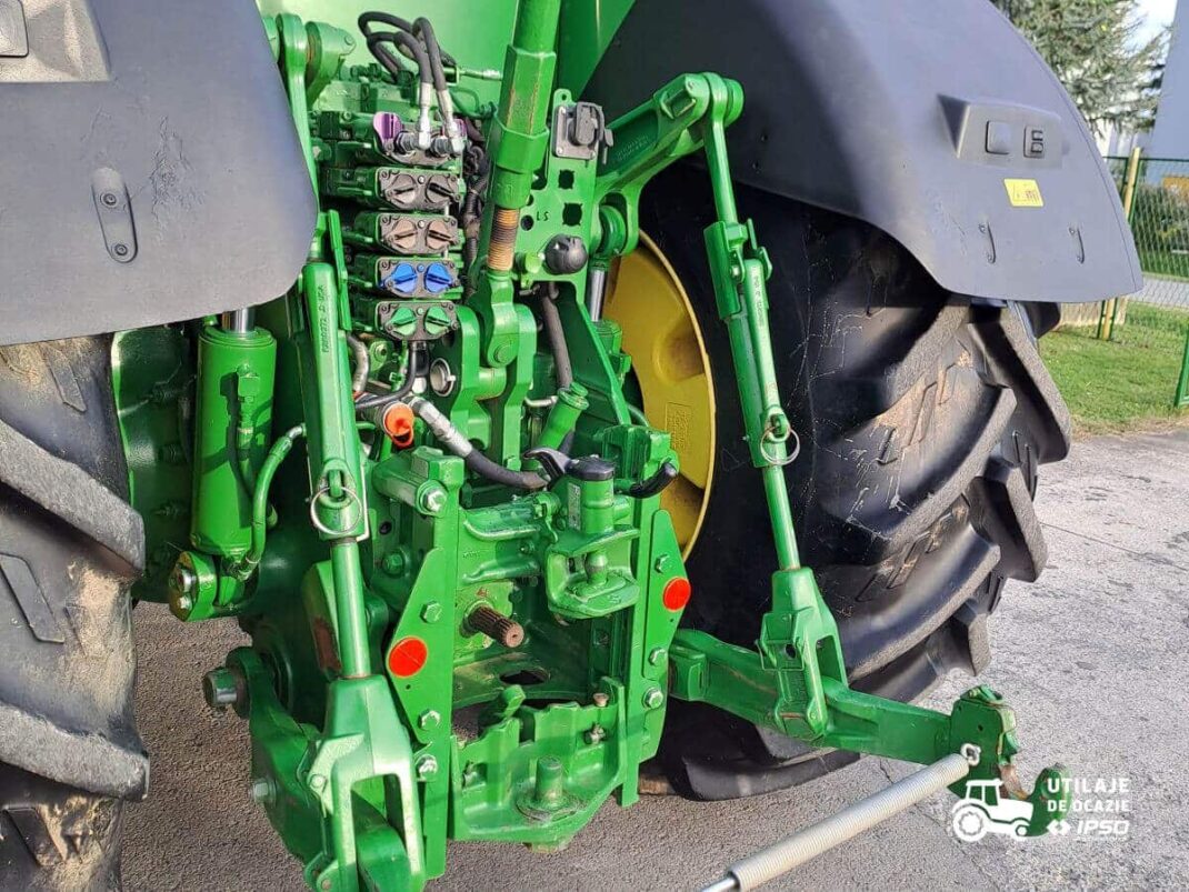 John Deere 8295R
