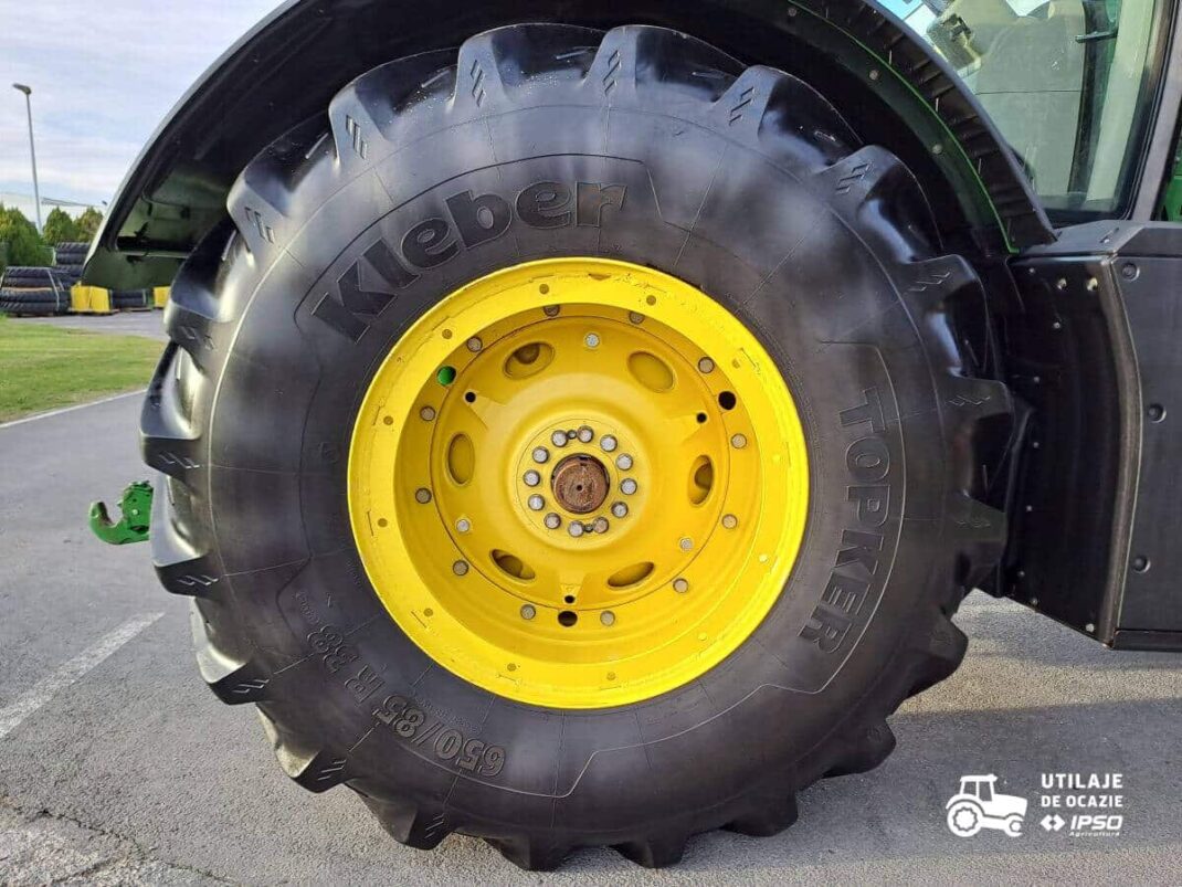 John Deere 8295R