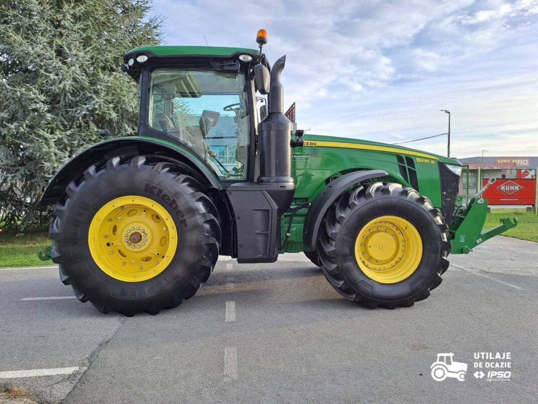 John Deere 8295R
