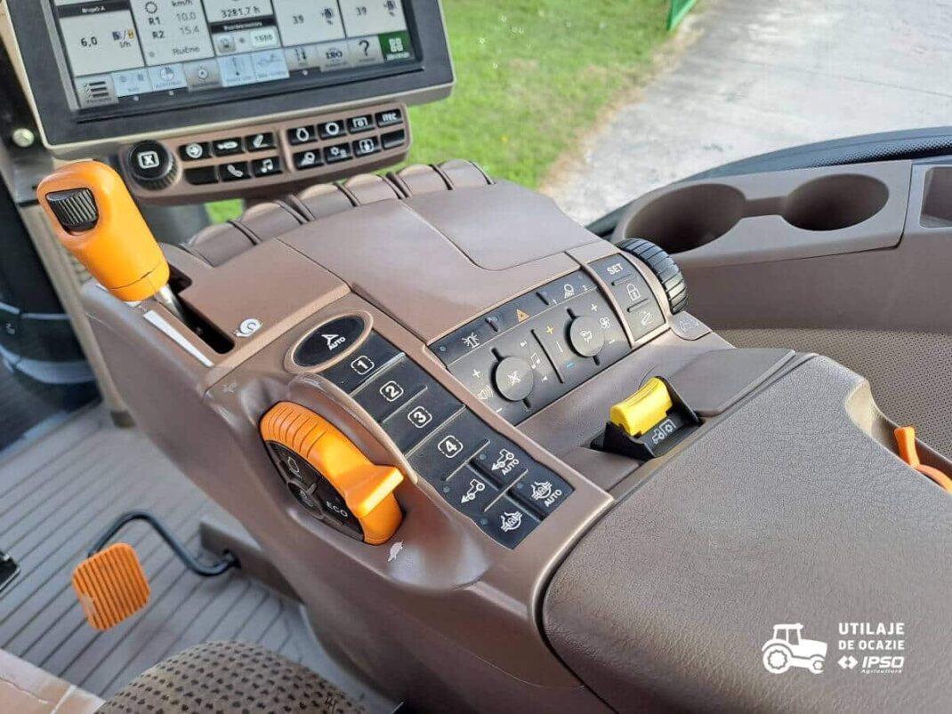 John Deere 8295R