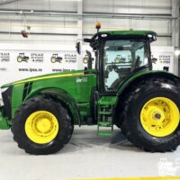 John Deere 8335R 2