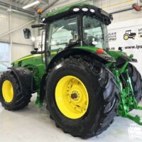 John Deere 8335R 3