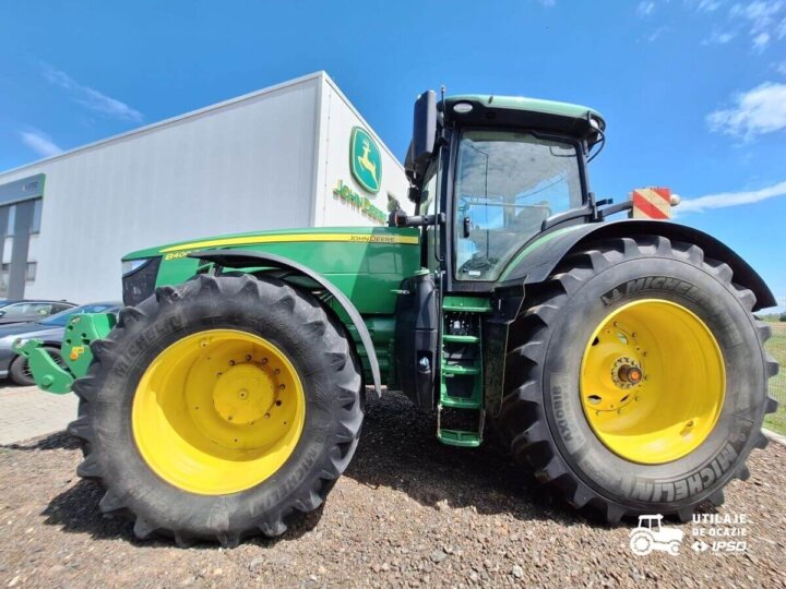 John Deere 8400R 18