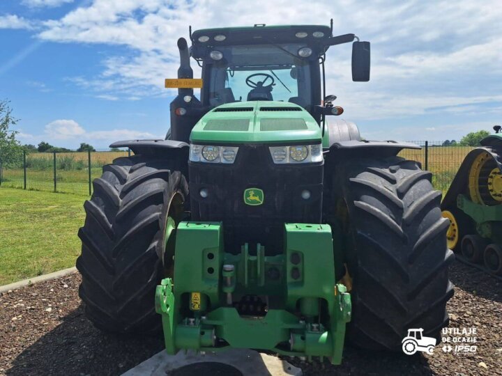 John Deere 8400R 8