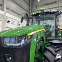 John Deere 8R 310 18