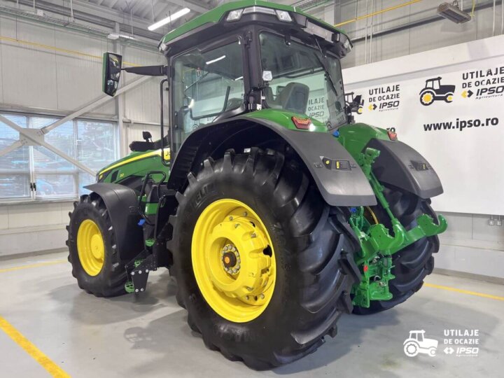 John Deere 8R 310 2