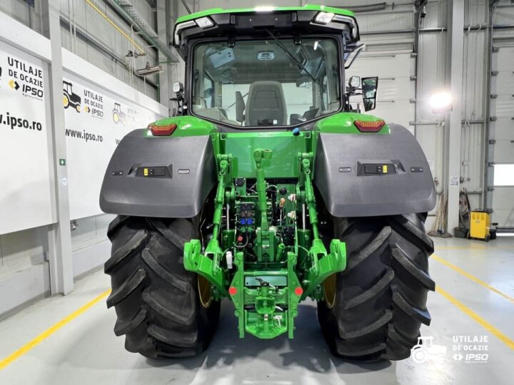 John Deere 8R 310 3