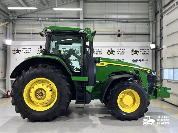 John Deere 8R 310 5