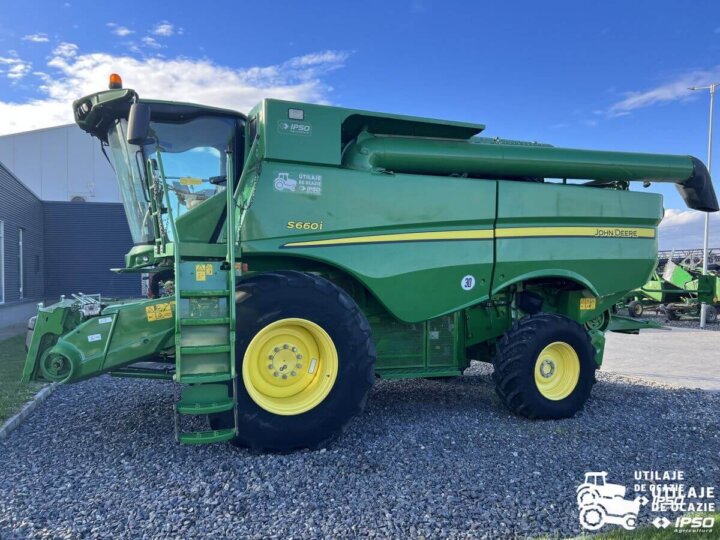 John Deere S660i Header paioase 1