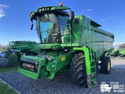 John Deere S660i + Header paioase