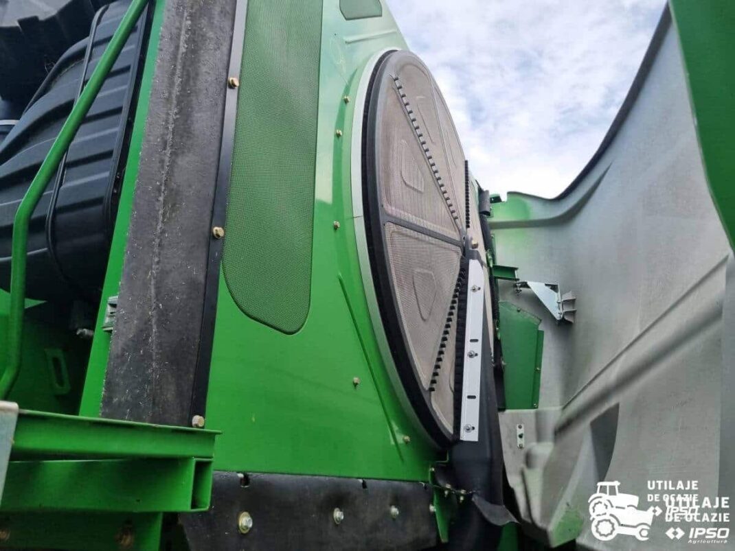 John Deere S670i HM 4x4 + Header paioase