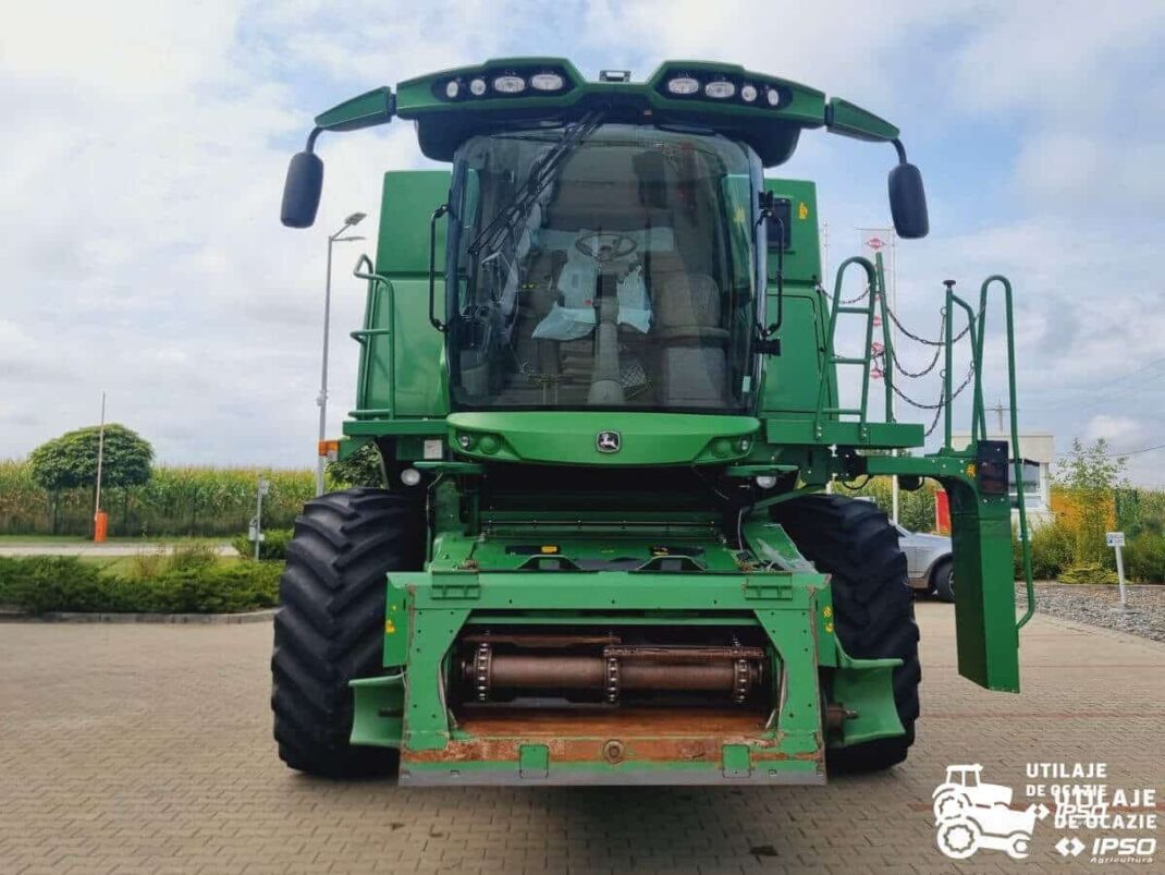 John Deere S670i HM 4x4 + Header paioase