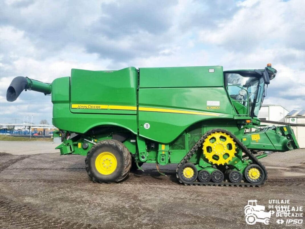John Deere S780i + Header paioase