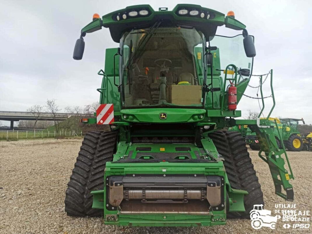 John Deere S790i + Header paioase
