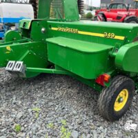 Presa de balotat John Deere 349 3