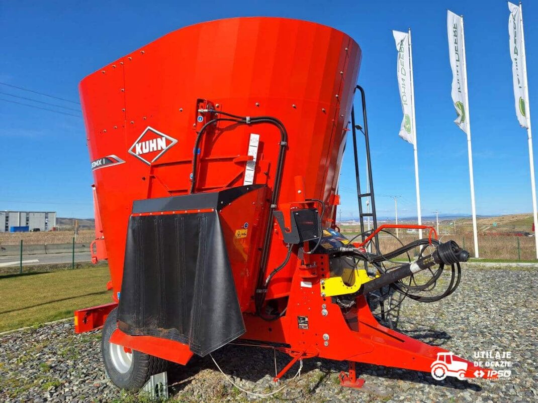 Remorca KUHN Euromix I 1270
