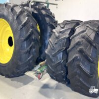 Roti Trelleborg pentru tractor John Deere