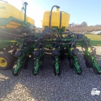 Semanatoare John Deere DB37 ExactEmerge 3