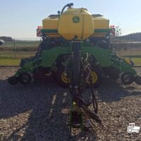 Semanatoare John Deere DB37 ExactEmerge 6