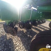 Semanatoare John Deere DB37 ExactEmerge 8