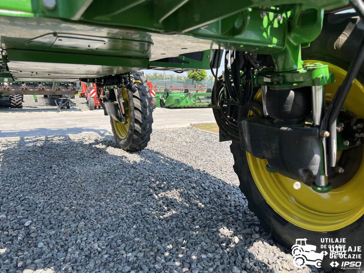 Sprayer John Deere R4030
