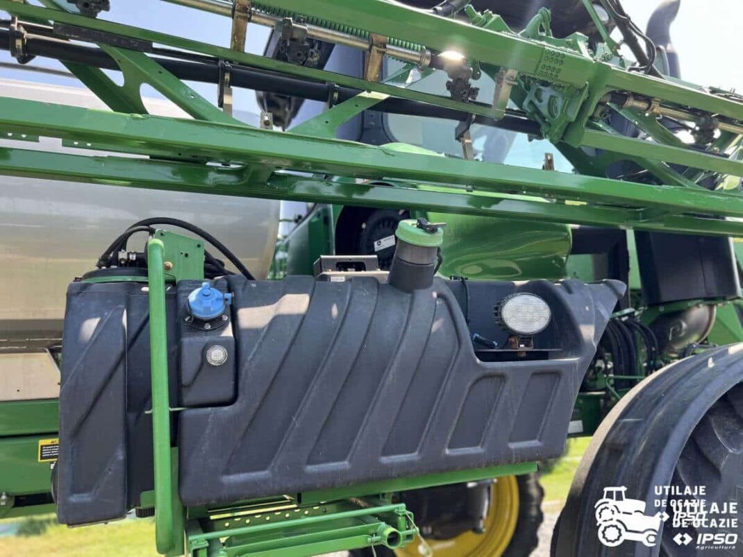 Sprayer John Deere R4030