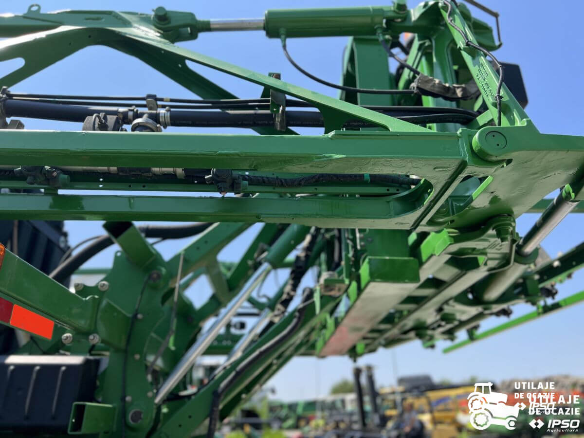 Sprayer John Deere R4030