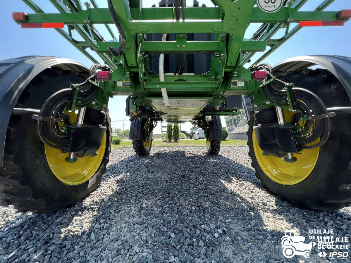 Sprayer John Deere R4030