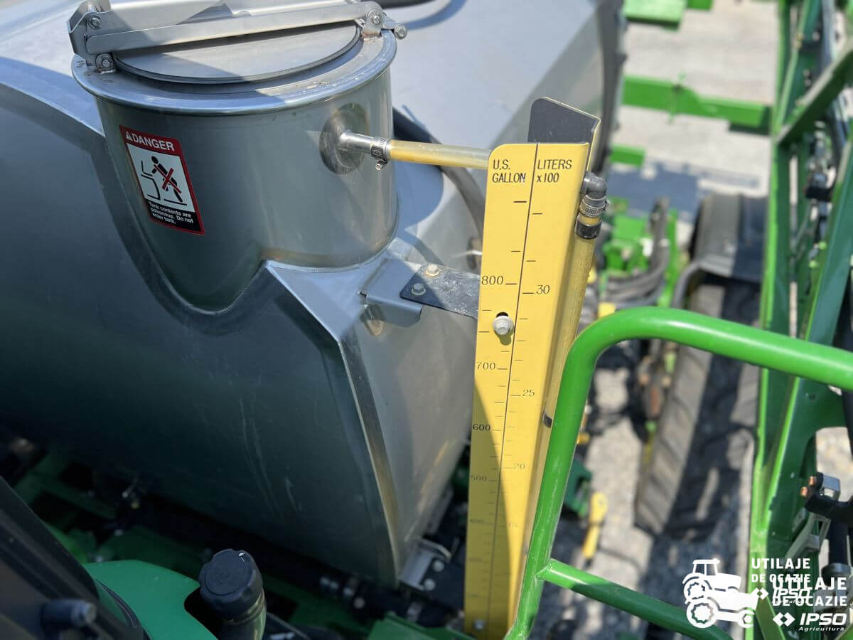 Sprayer John Deere R4030