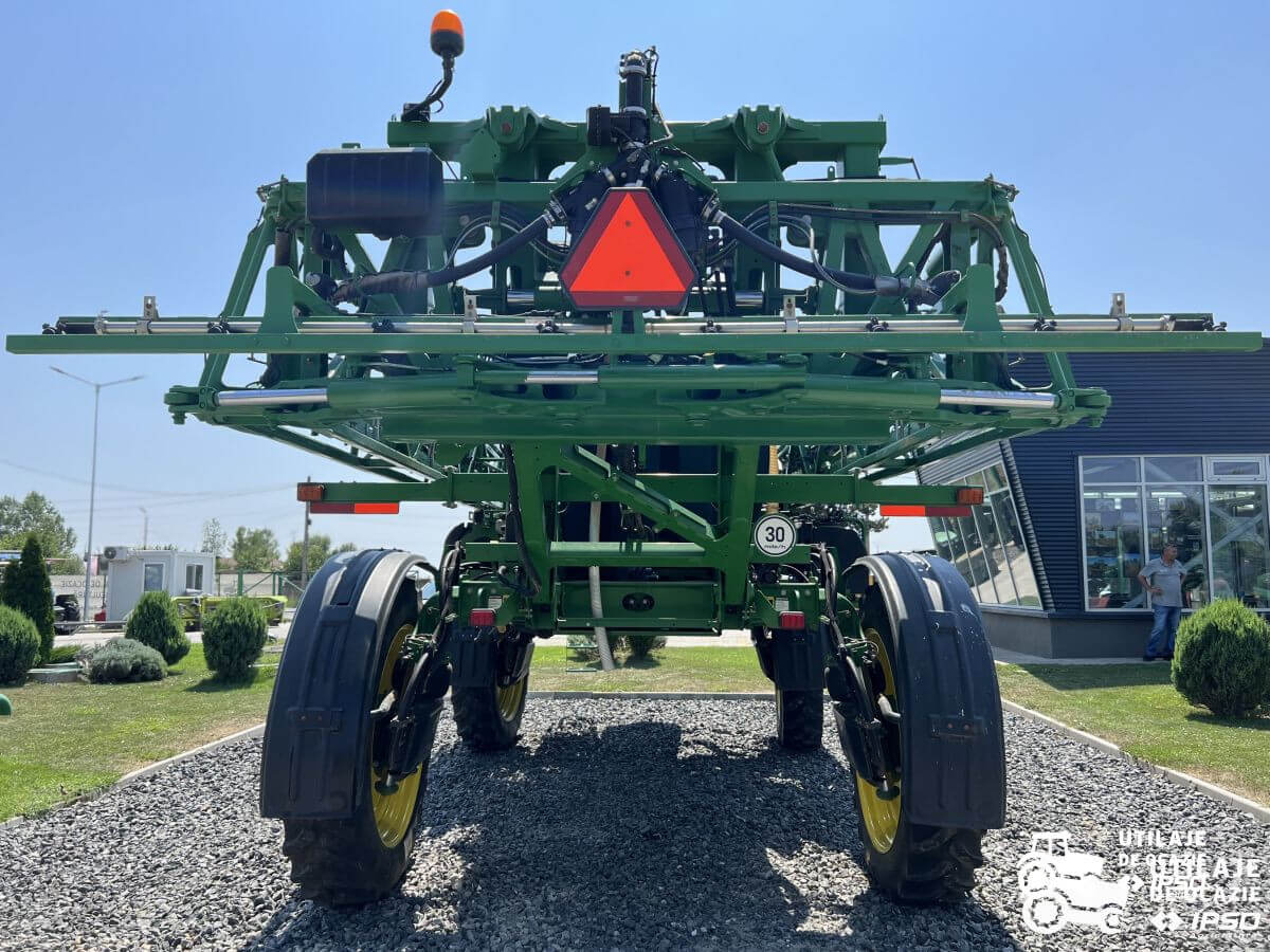 Sprayer John Deere R4030