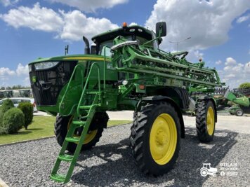 Sprayer John Deere R4030