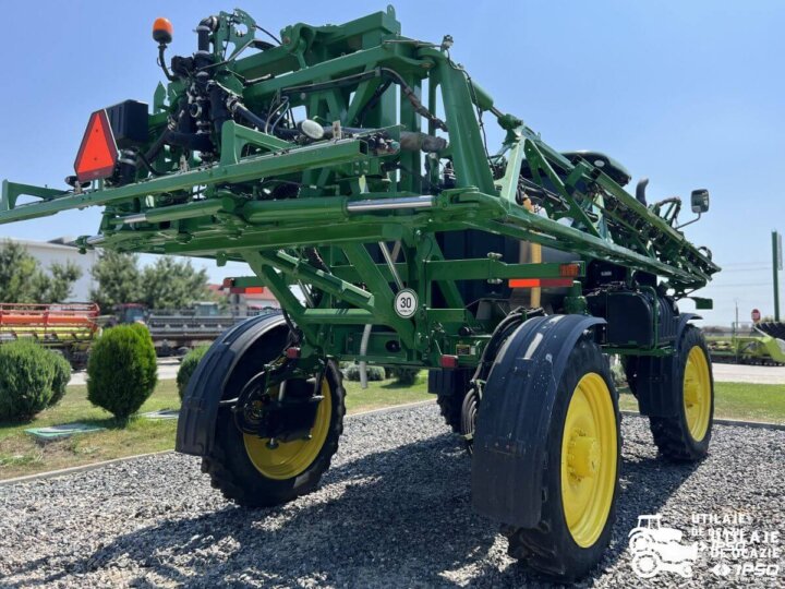 Sprayer John Deere R4030 4