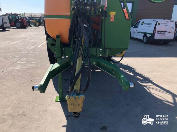 Sprayer tractat Amazone UG 2200 10