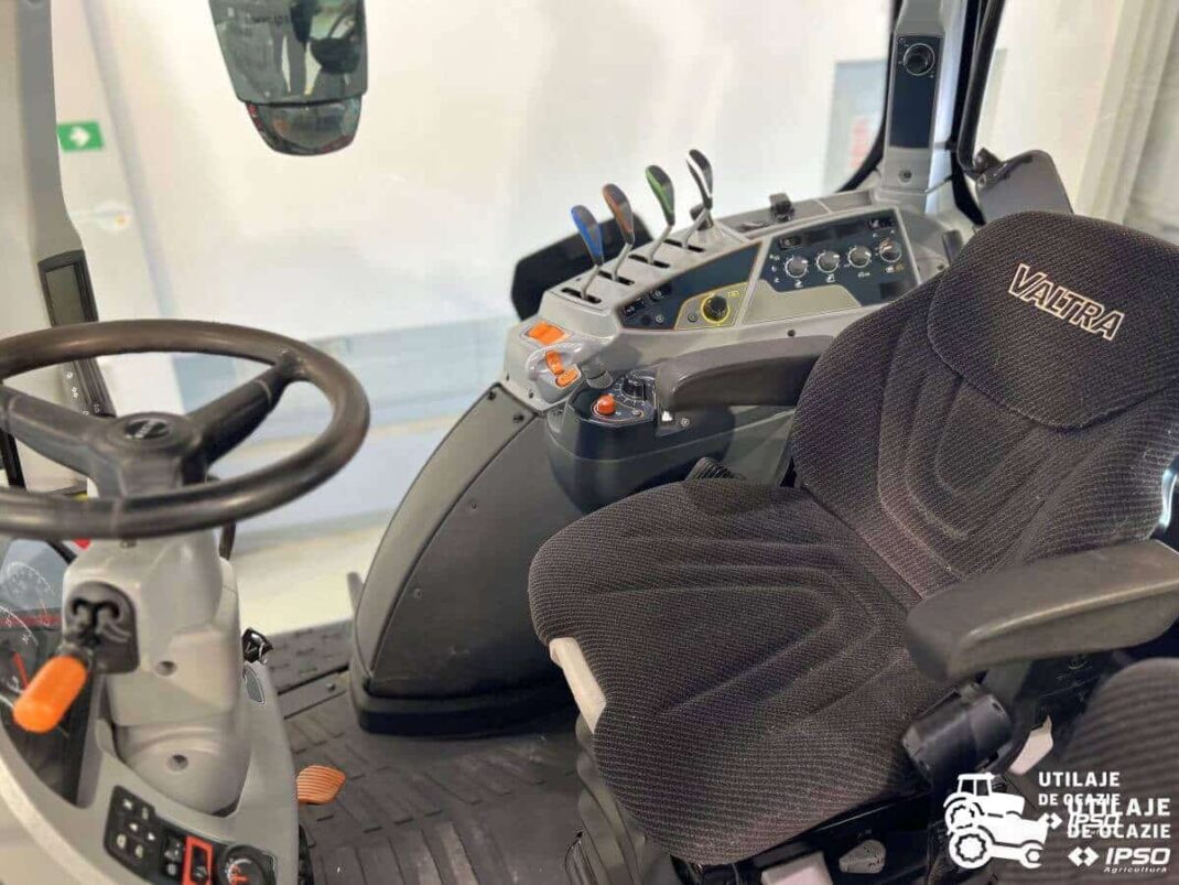 Valtra T194S