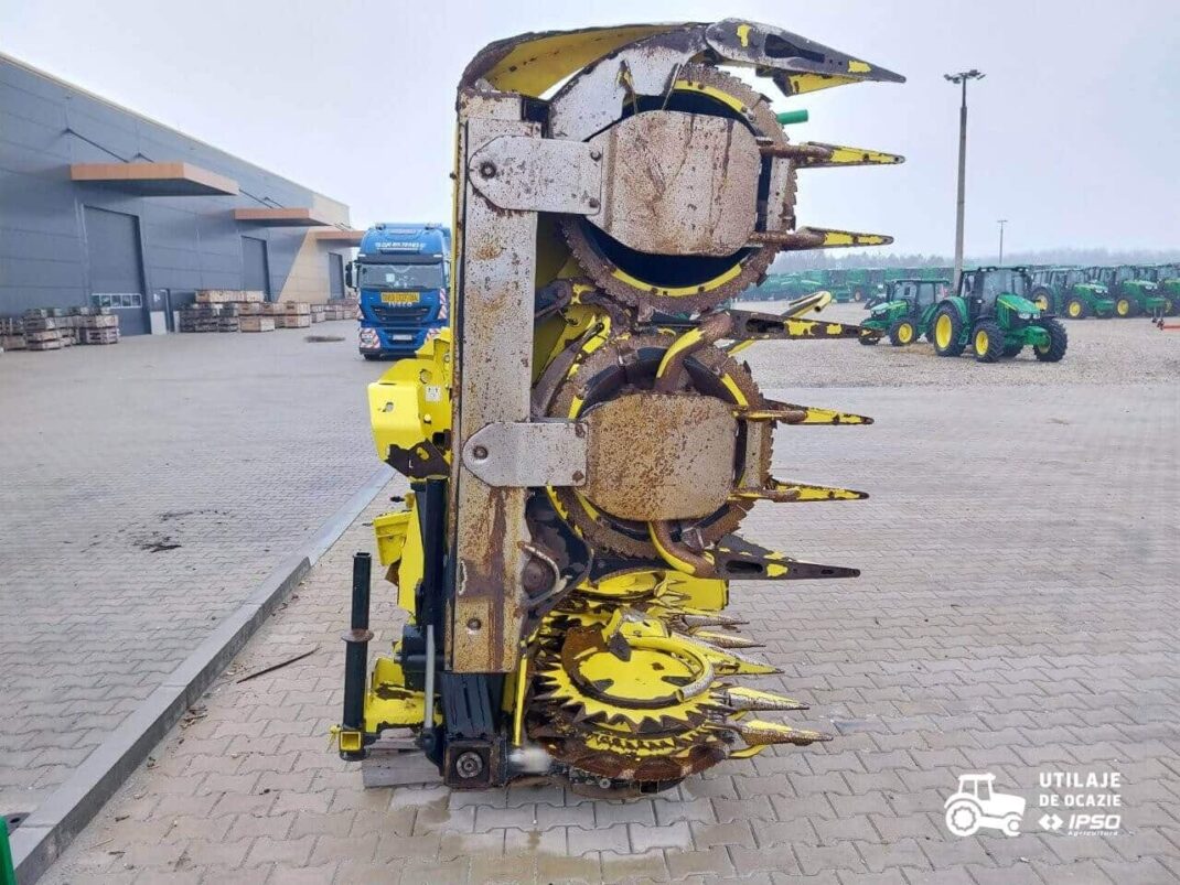 John Deere SPFH 8300 ProDrive + Header Kemper