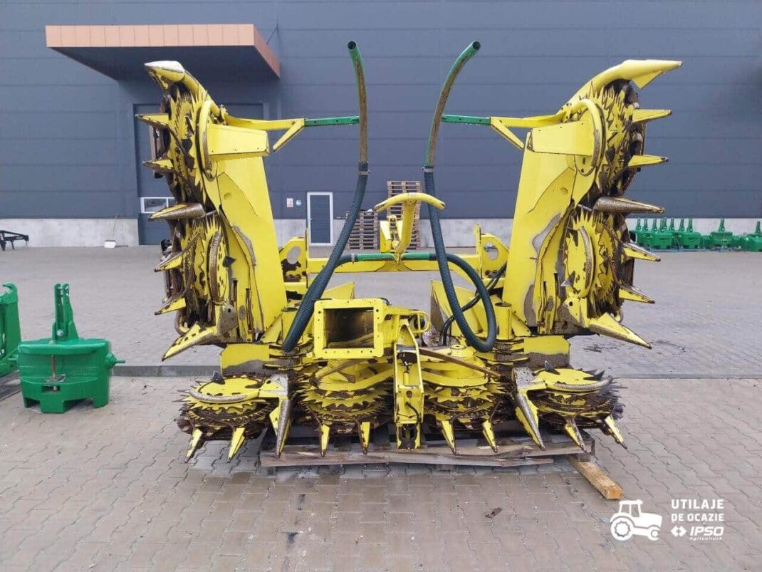 John Deere SPFH 8300 ProDrive + Header Kemper