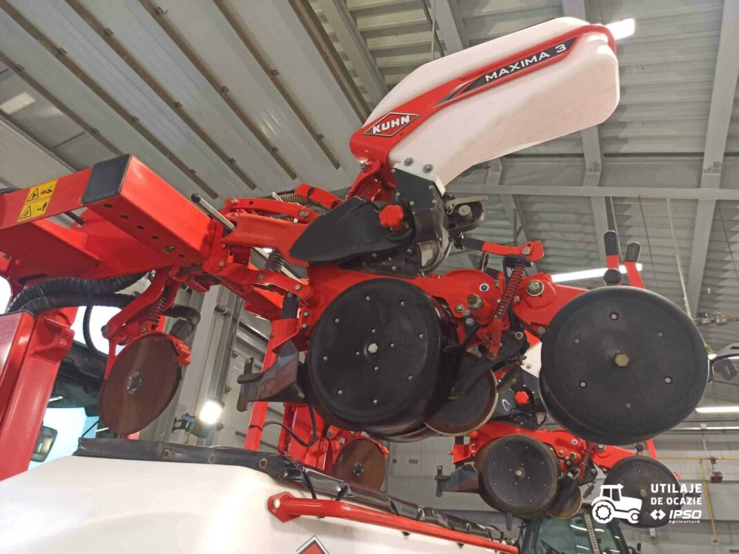 Semanatoare prasitoare Kuhn Maxima 8R 3RT