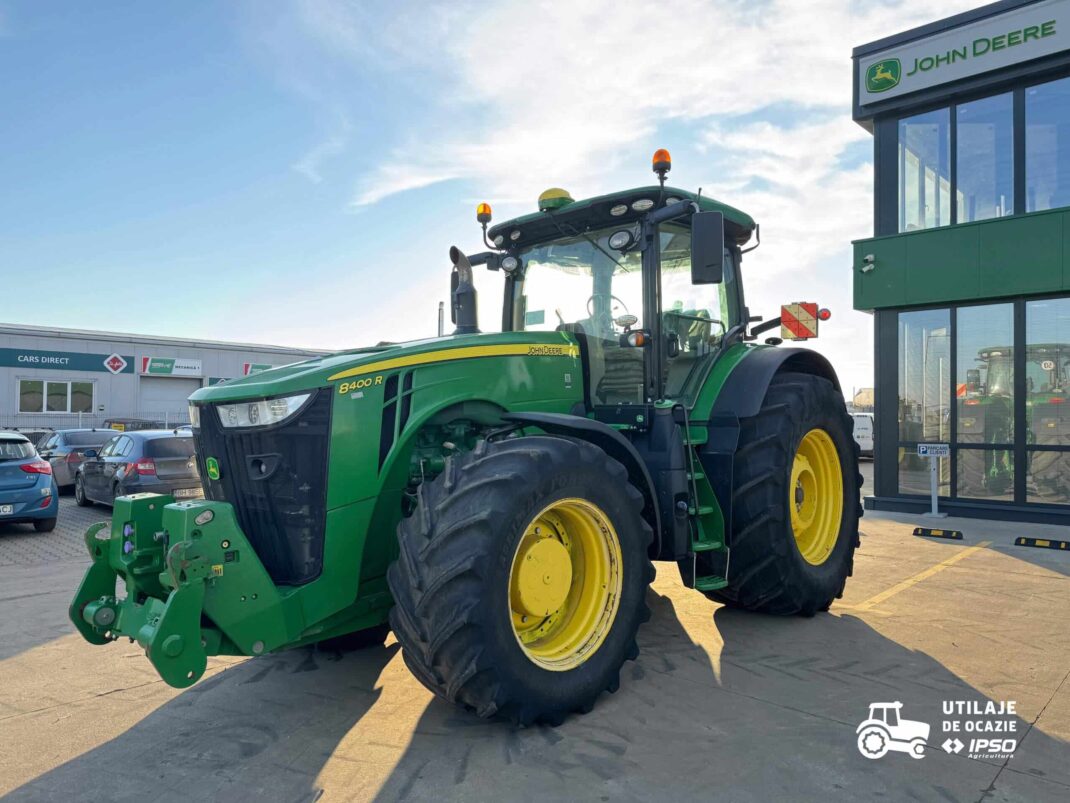 John Deere 8400R