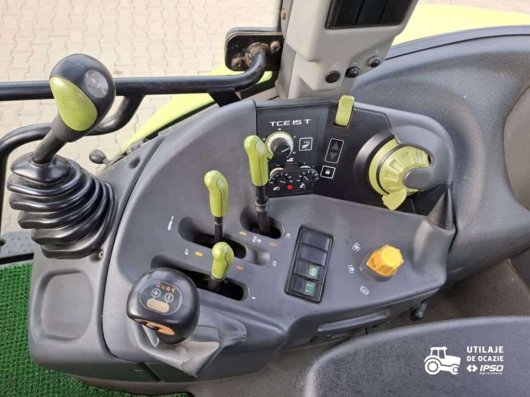 Claas Arion 630 + Incarcator