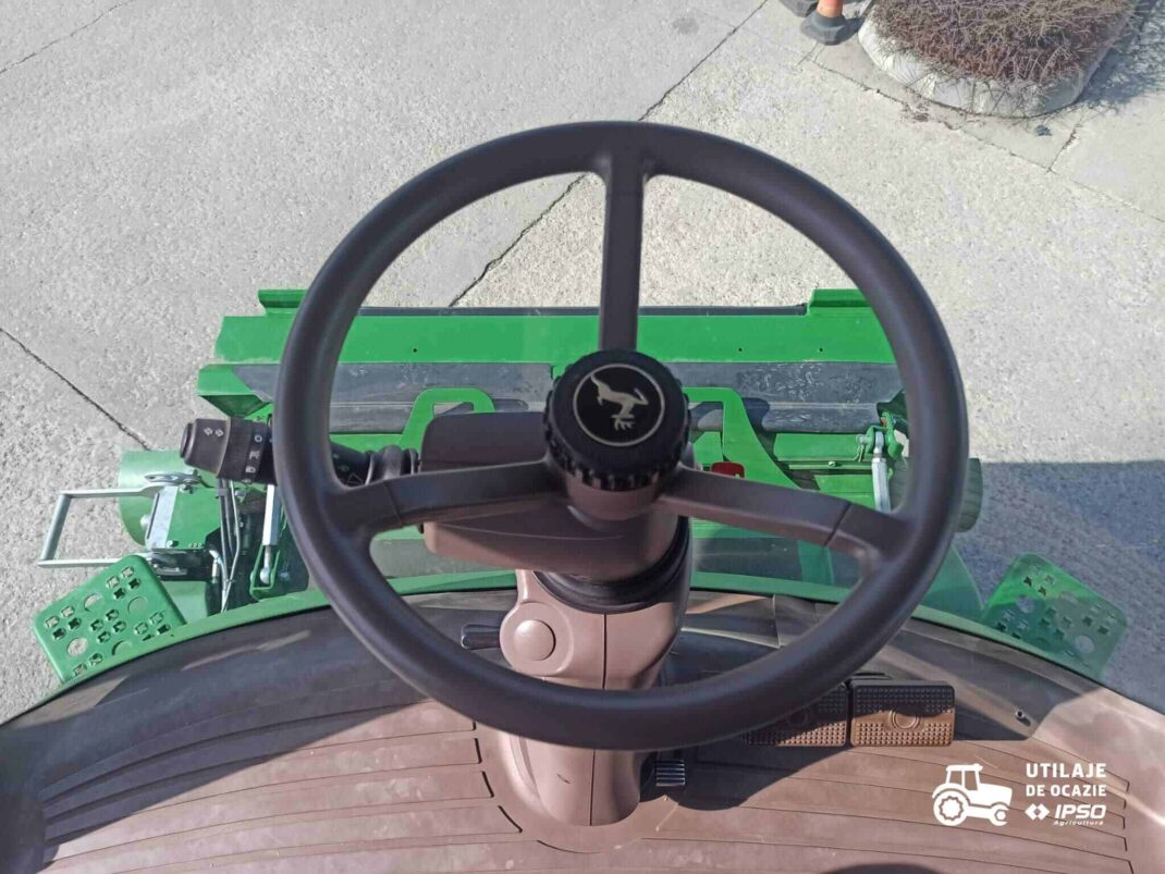 John Deere S770 + Header paioase