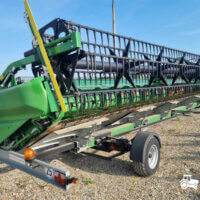 John Deere S780i + Header paioase
