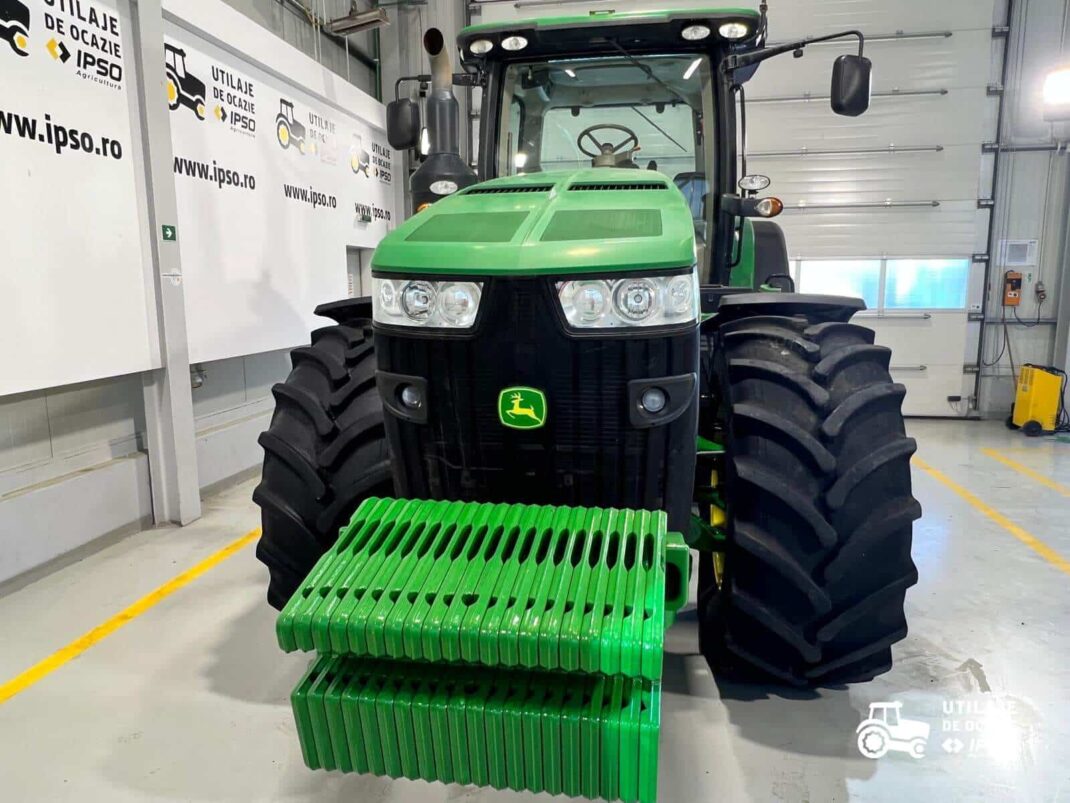 John Deere 8370R