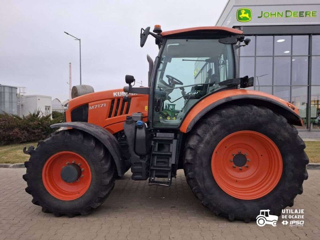 Kubota M7171