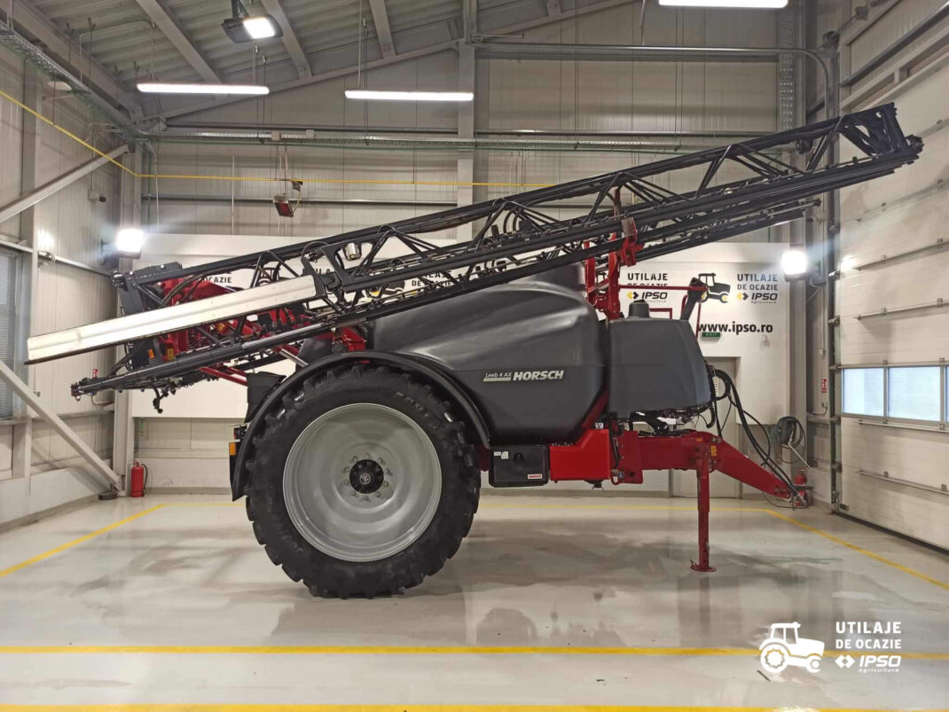 Sprayer tractat Horsch Leeb 4 AX