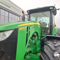 John Deere 8320R
