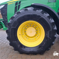 John Deere 8320R