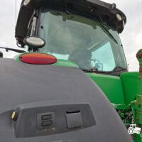John Deere 8270R