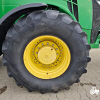 John Deere 8270R