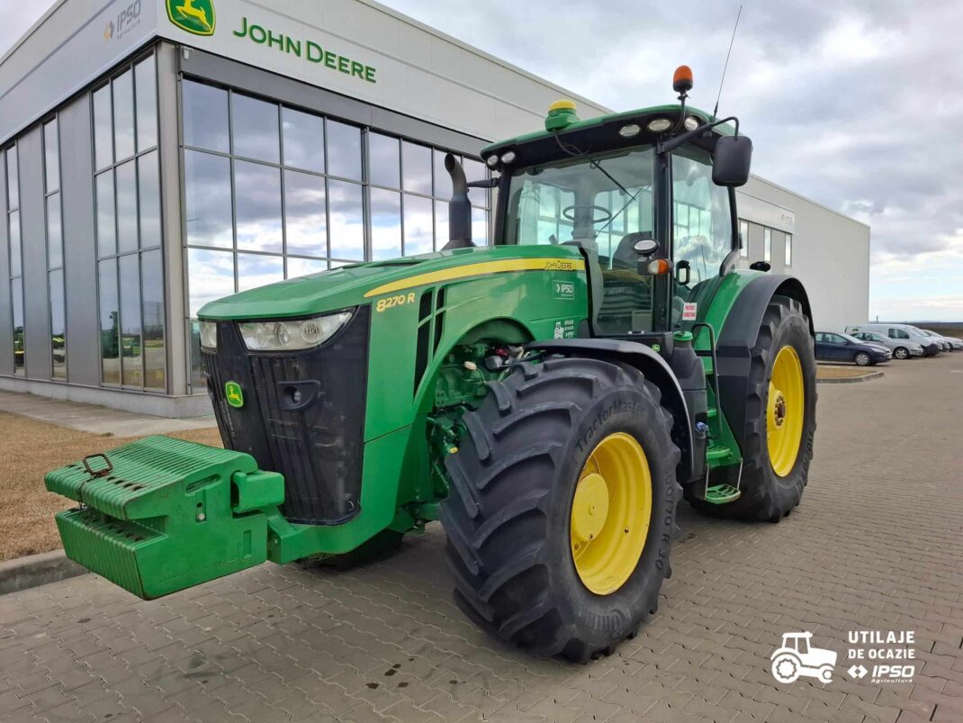 John Deere 8270R